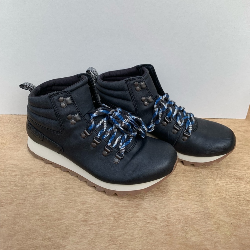 Merrell Alpine Hiking Boot, black